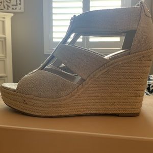 Michael Kors Damita wedge